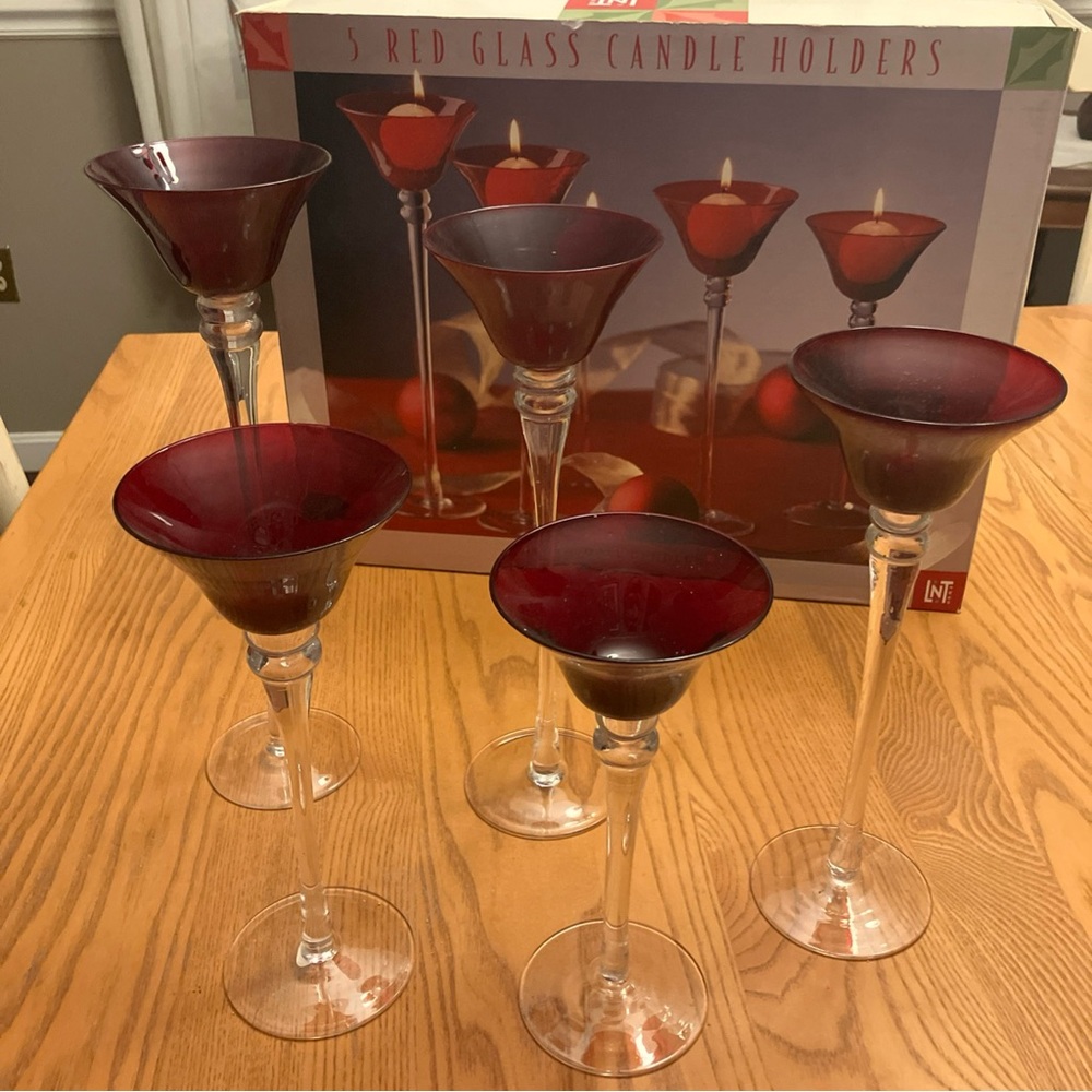 5 Elegant Red Glass Candle Holders Set w/ tea light candles in box perfect cond